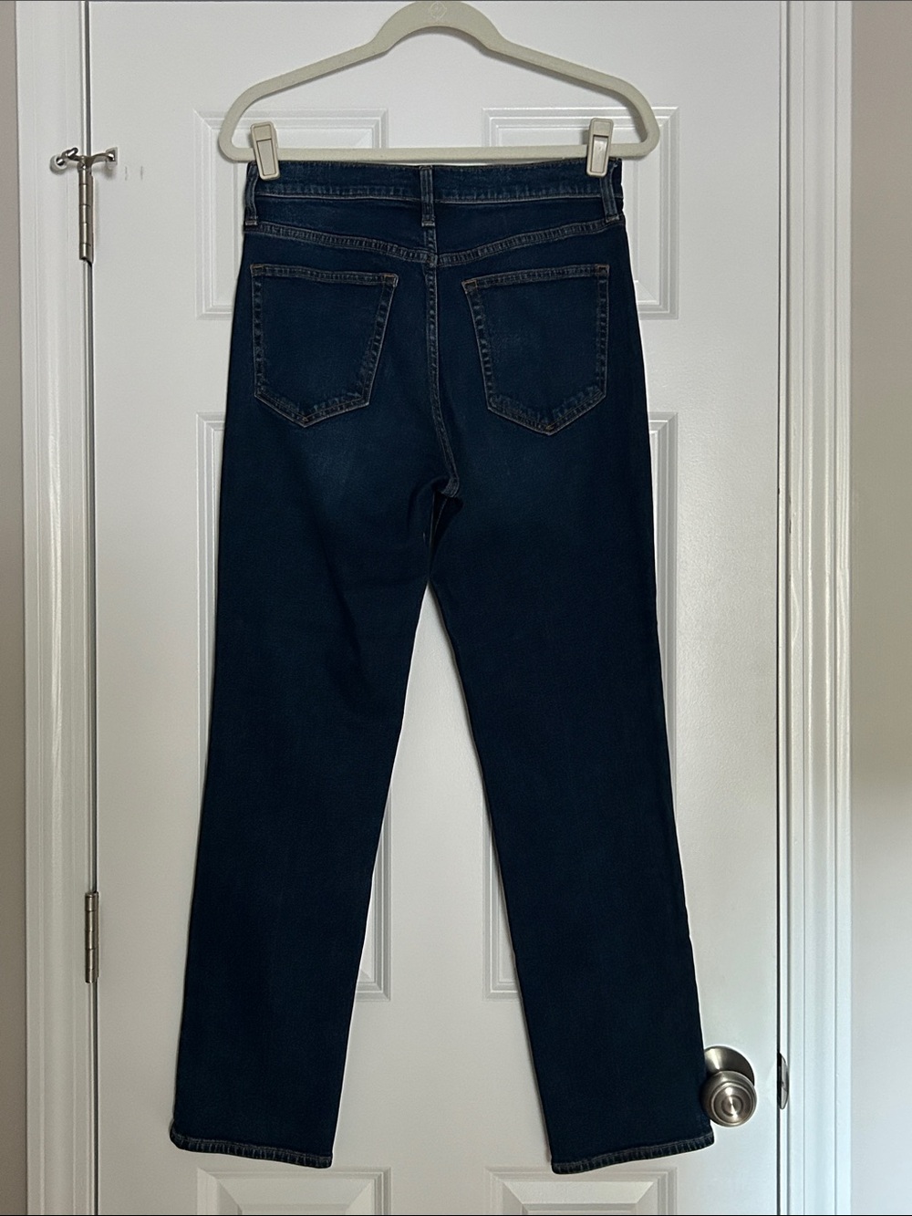 Gap 1969 Forever Straight High Rise Jean Dark Rinse Woman's 28 Regular - Picture 4 of 5